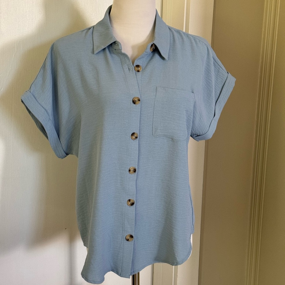 Como Vintage aqua button down camp shirt sz M